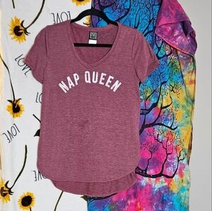 modern lux womens Nap Queen Tee Size M. Burgundy small stain.